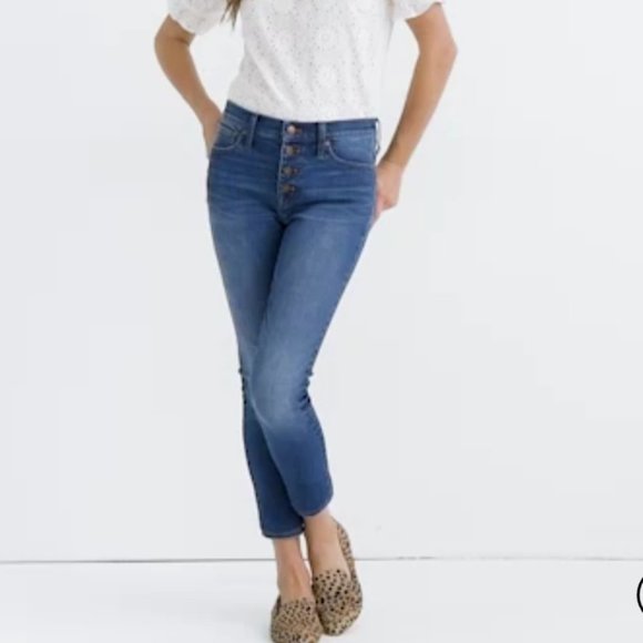 Madewell Denim - Madewell 9" Mid Rise Skinny Crop Jeans size 24